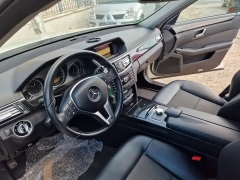 Mercedes-Benz E 200 T-Modell E 200 CGI BlueEfficiency